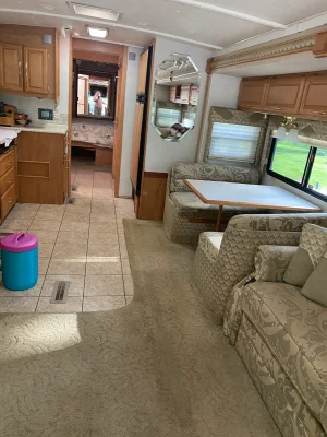 2005 WINNEBAGO JOURNEY photo 7