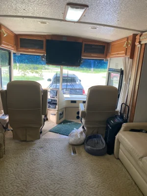 2005 WINNEBAGO JOURNEY photo 8