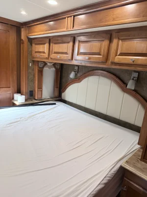 2014 TIFFIN MOTORHOMES PHAETON photo 13