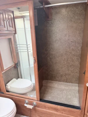 2014 TIFFIN MOTORHOMES PHAETON photo 11