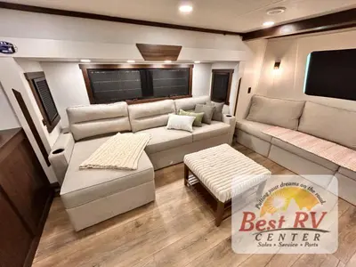 2027 Forest River Cedar Creek photo 15