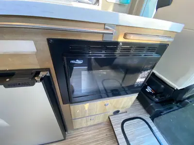 2019 Winnebago Travato photo 18
