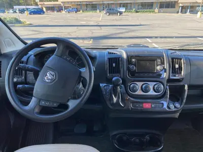 2019 Winnebago Travato photo 34