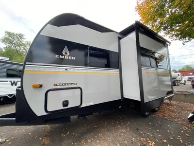 2027 Ember RV Touring Edition photo 5