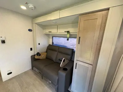 2027 Ember RV Touring Edition photo 16