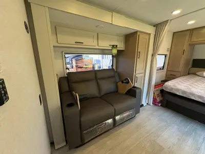 2027 Ember RV Touring Edition photo 42