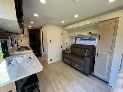 2027 Ember RV Touring Edition photo 13