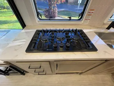 2027 Ember RV Touring Edition photo 24