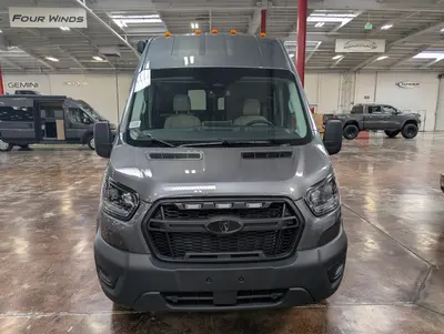 2027 Thor Motor Coach Talavera photo 3