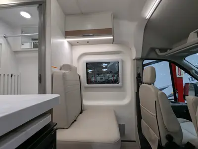 2027 Thor Motor Coach Talavera photo 15