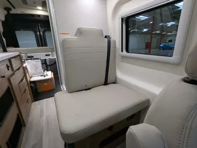 2027 Thor Motor Coach Talavera photo 19