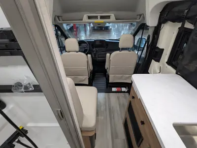 2027 Thor Motor Coach Talavera photo 31