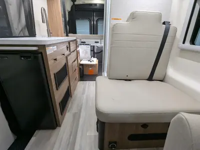 2027 Thor Motor Coach Talavera photo 22