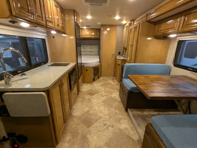 2018 Thor Motor Coach Citation photo 12