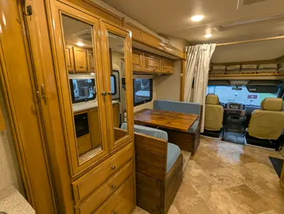 2018 Thor Motor Coach Citation photo 30