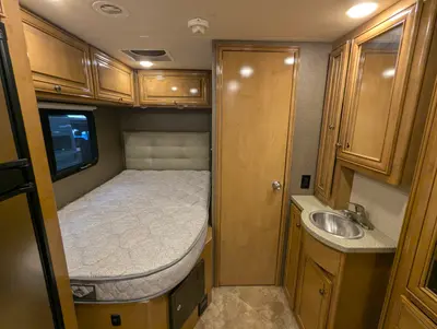 2018 Thor Motor Coach Citation photo 21