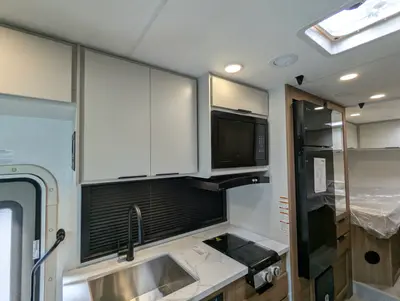 2027 Thor Motor Coach Four Winds photo 15