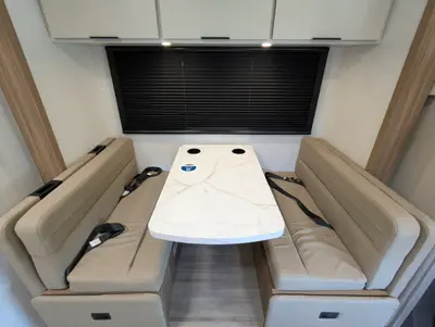 2027 Thor Motor Coach Four Winds photo 16