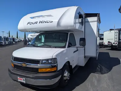 2027 Thor Motor Coach Four Winds photo 5