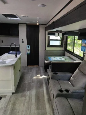 2022 JAYCO JAY FLIGHT photo 8