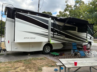 2019 TIFFIN MOTORHOMES ALLEGRO OPEN ROAD photo 2