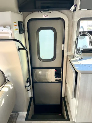 2023 THOR MOTOR COACH GEMINI AWD photo 16