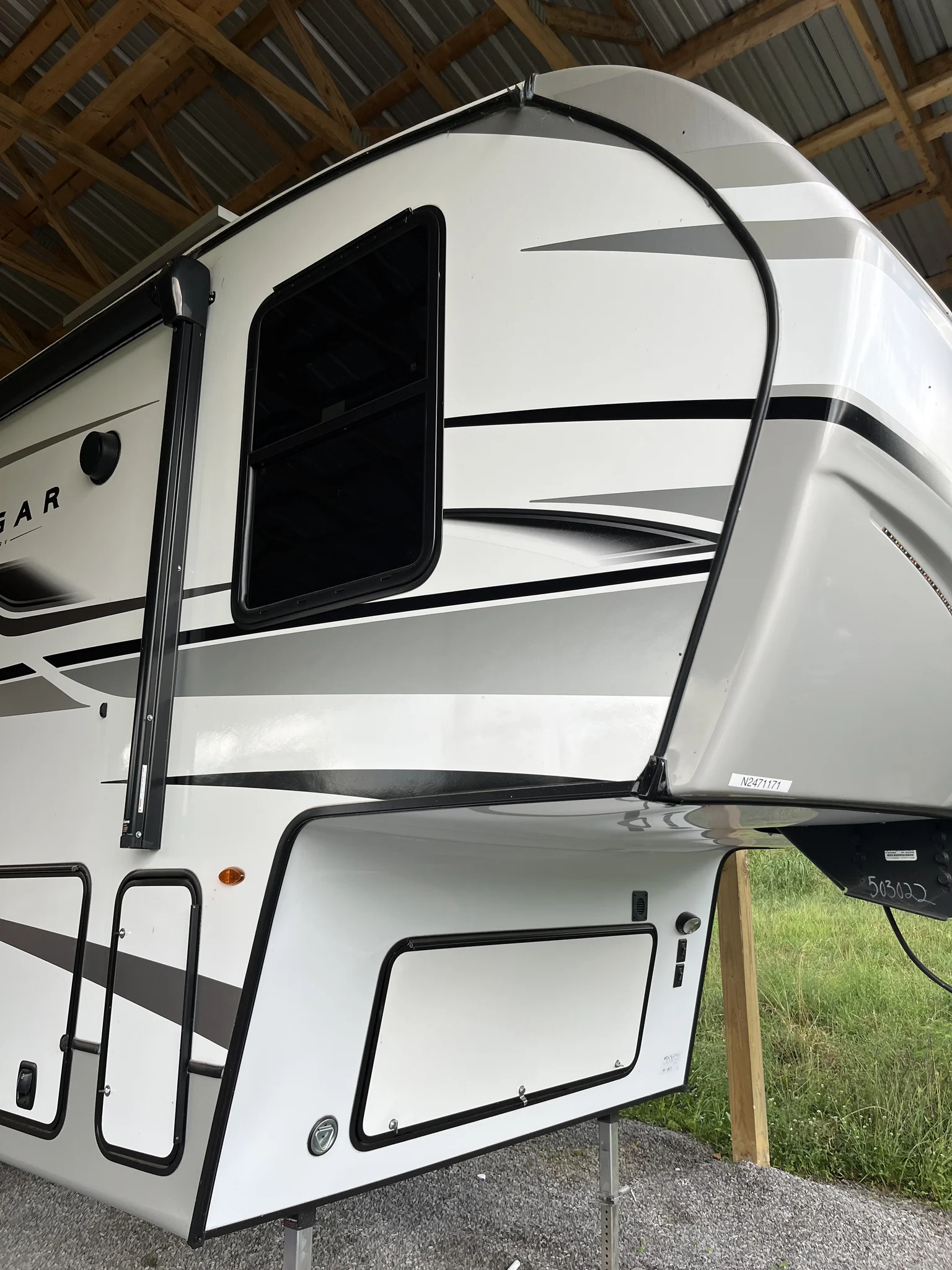2025 KEYSTONE COUGAR exterior