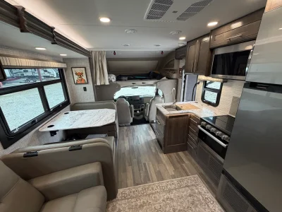 2025 JAYCO GREYHAWK photo 18