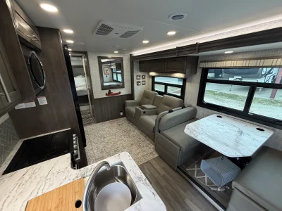 2025 JAYCO GREYHAWK photo 7