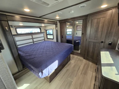 2022 GRAND DESIGN SOLITUDE photo 13