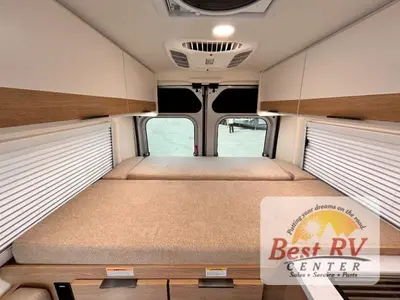 2027 Thor Motor Coach Rize photo 39