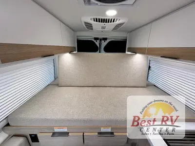 2027 Thor Motor Coach Rize photo 37