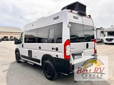 2027 Thor Motor Coach Rize photo 5