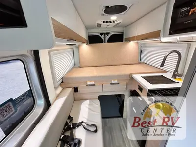 2027 Thor Motor Coach Rize photo 18