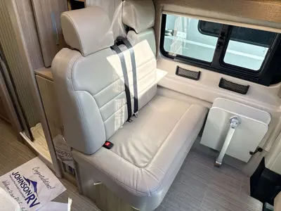 2021 Thor Motor Coach Sequence photo 19