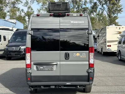 2023 Winnebago Solis Pocket photo 8