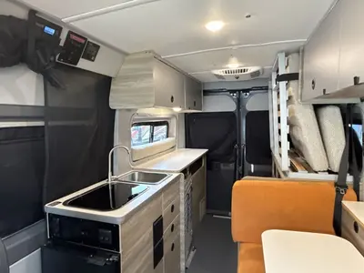 2023 Winnebago Solis Pocket photo 26