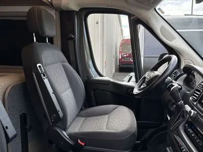 2023 Winnebago Solis Pocket photo 19