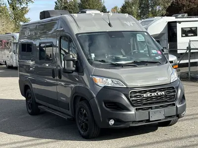 2023 Winnebago Solis Pocket photo 3