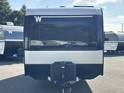 2027 Winnebago Thrive photo 4