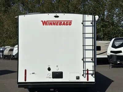 2027 Winnebago Thrive photo 8