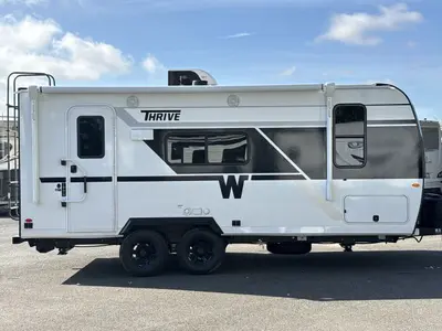 2027 Winnebago Thrive photo 10