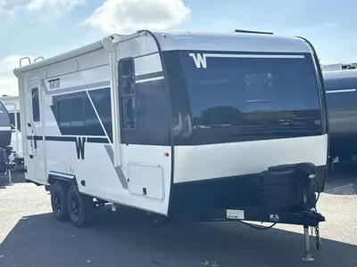2027 Winnebago Thrive photo 3