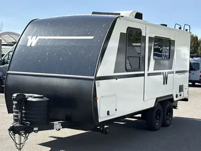 2027 Winnebago Micro Minnie photo 5