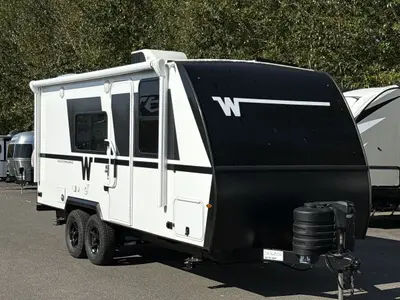 New 2027 Winnebago Micro Minnie 2108DS