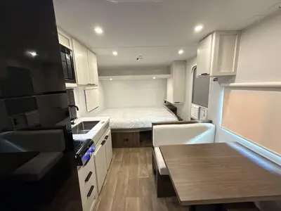 2027 Winnebago Access photo 34