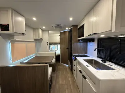 2027 Winnebago Access photo 33