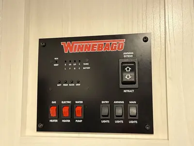2027 Winnebago Access photo 19