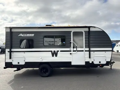 2027 Winnebago Access photo 10