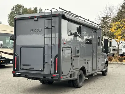 2027 Winnebago Ekko photo 9